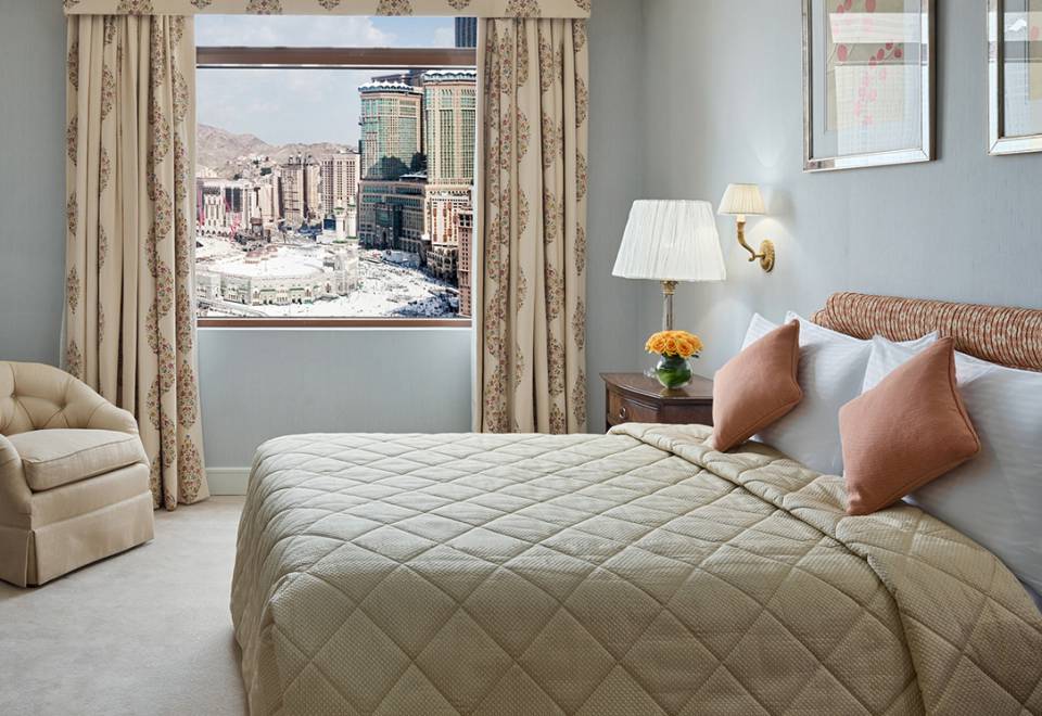 Anjum Hotel Makkah suite with Haram view