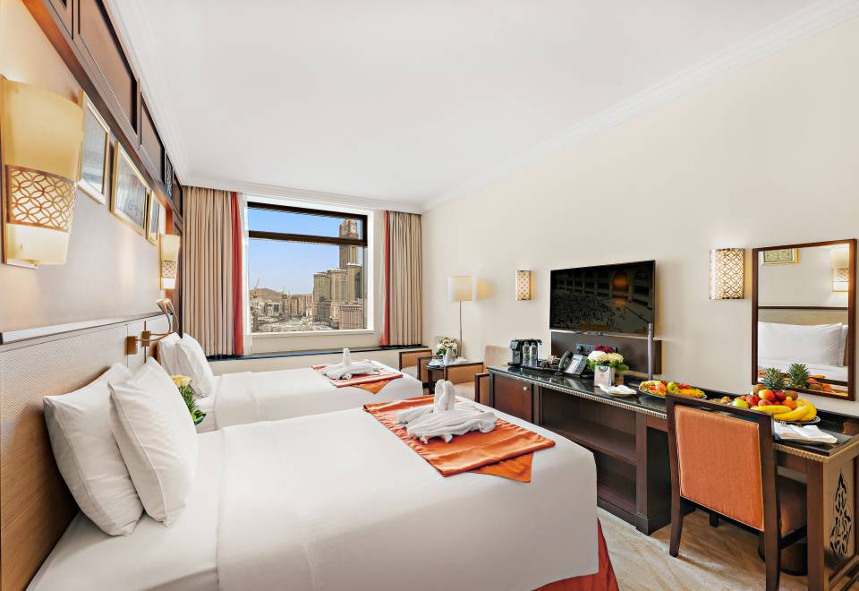 Anjum Hotel Makkah deluxe twin room with Haram view
